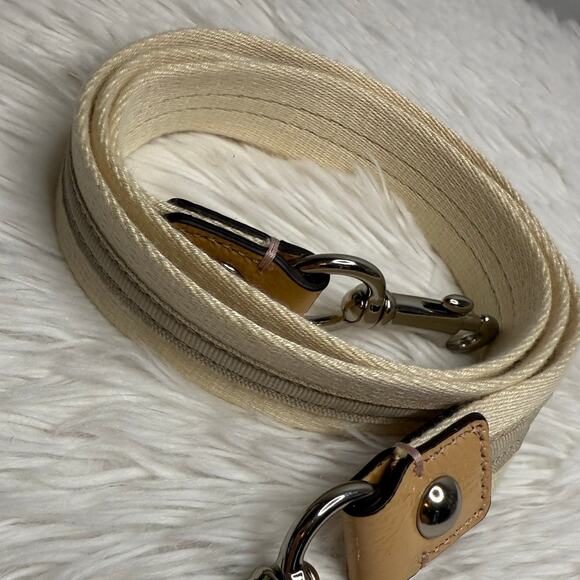 COACH Poppy Replacement Strap Shoulder Strap - Picture 3 of 7